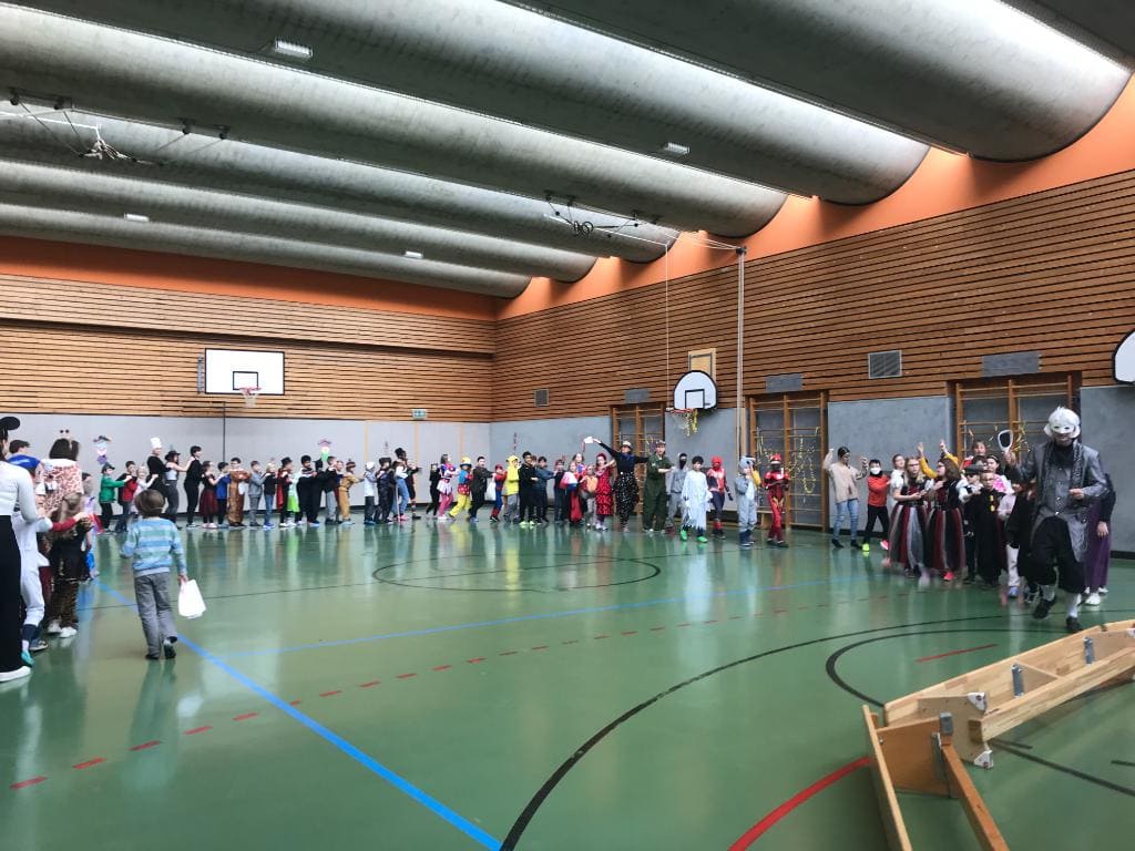Grundschule Heuchelhof Fasching 