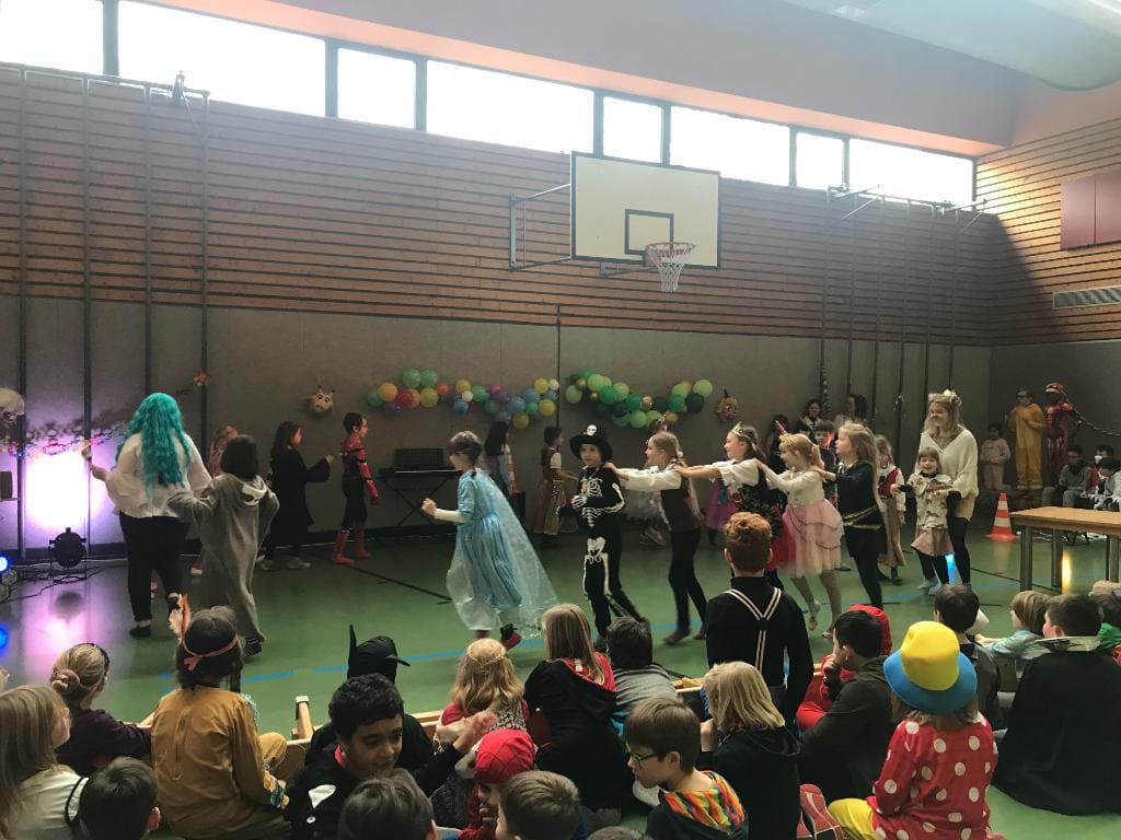Grundschule Heuchelhof Fasching 